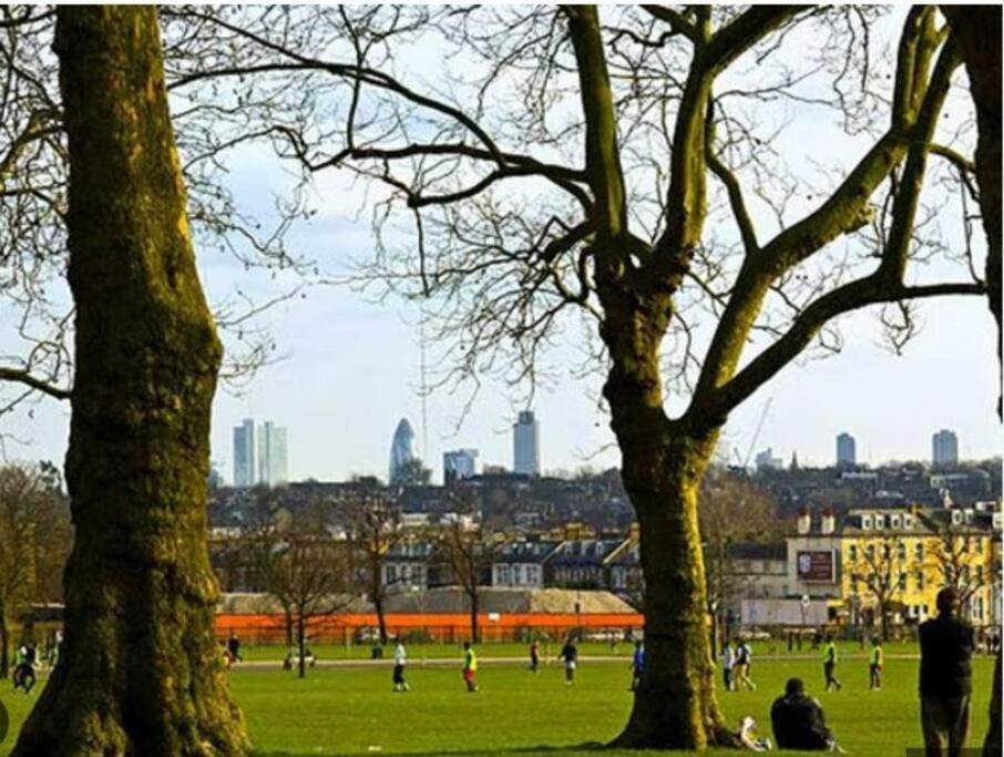 London Double Bedroom Hotel In Tufnell Park With Wifi Eksteriør bilde